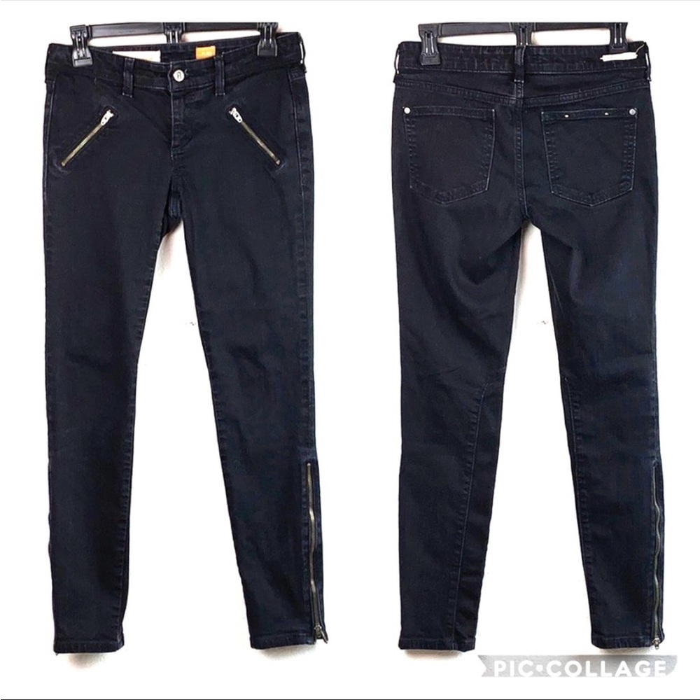 Anthro: Pilcro serif skinny moto zipper jeans 25